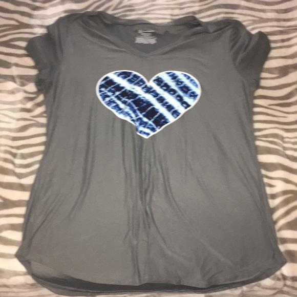 T-Shirt - Picture 1 of 2